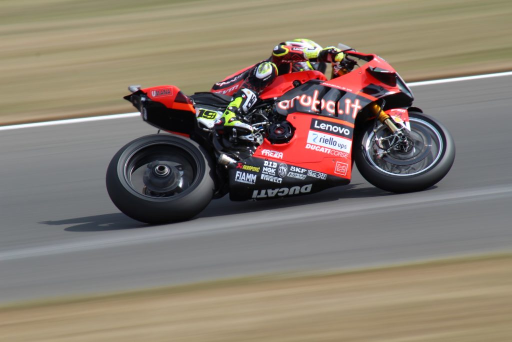 2022 Motorsport Photography: Álvaro Bautista at Donington Park